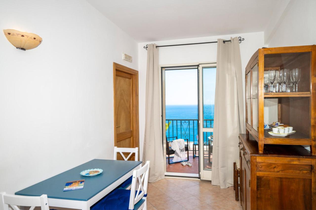 Casa Betty Apartment Positano Exterior photo